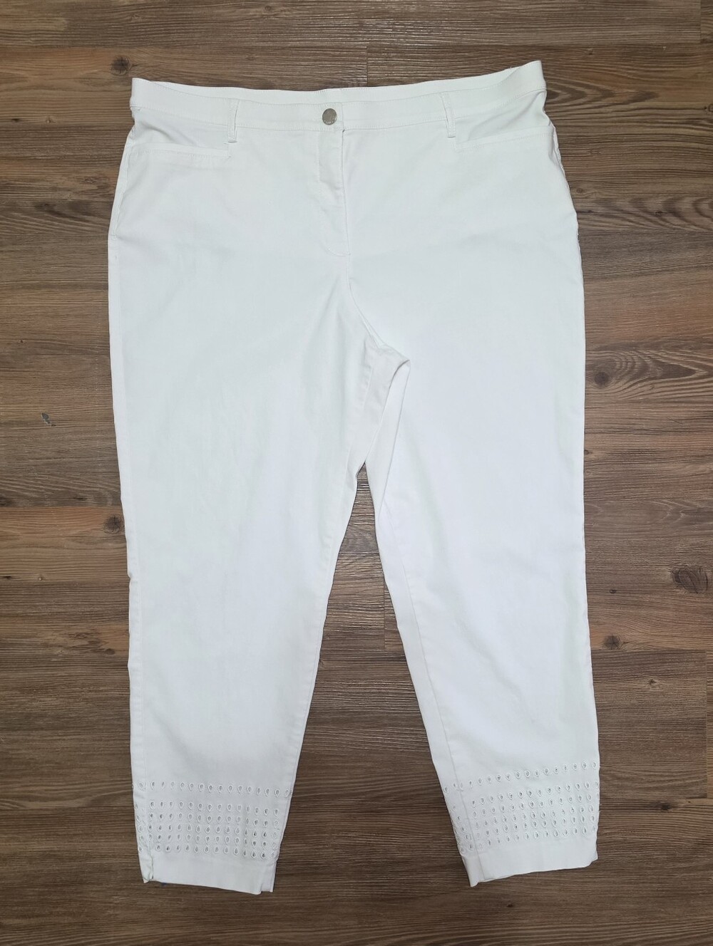 Allison Daley White Pants